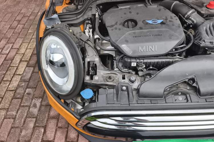 Used MINI 2016 1.5T COOPER Engine Bay Right