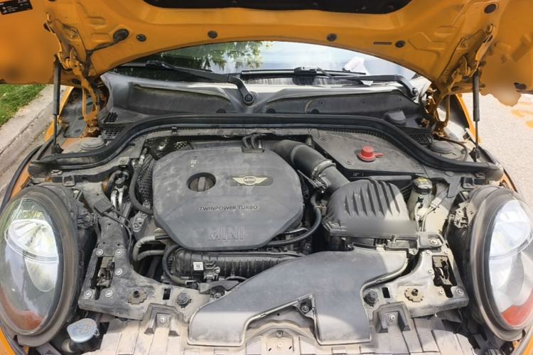 Used MINI 2016 1.5T COOPER Five-Door Edition Engine Bay