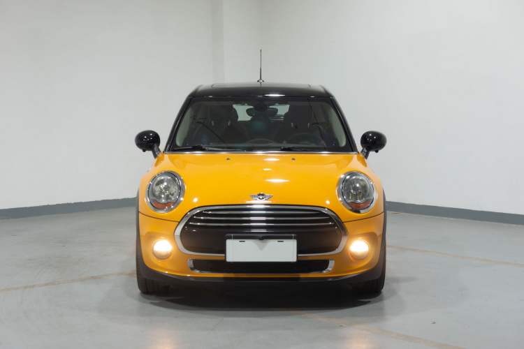 Used MINI 2016 1.5T COOPER Five-Door Edition Exterior 1