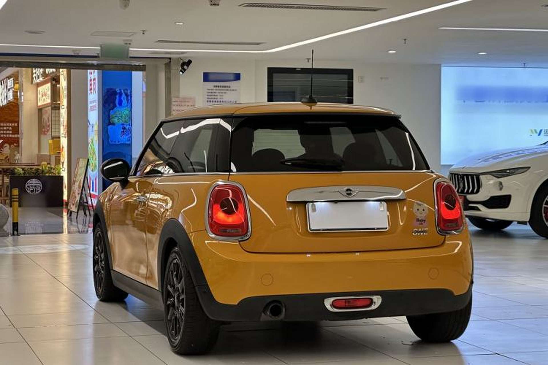 Used MINI 2016 1.2T ONE Pioneer Edition Exterior 4