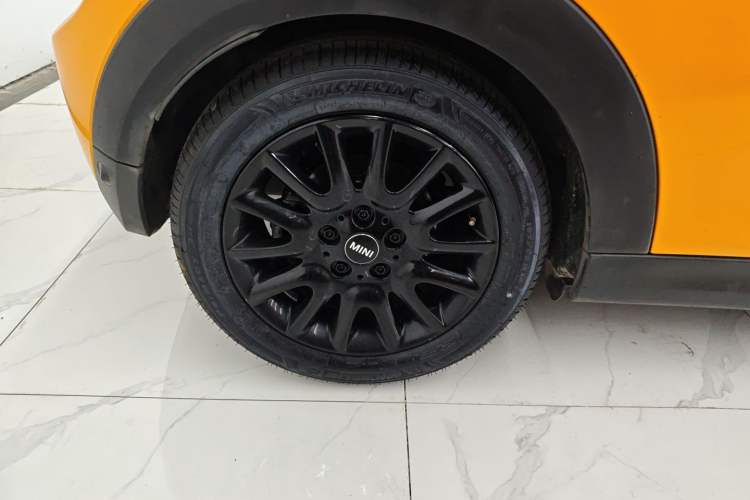 Used MINI 2016 1.2T ONE Pioneer Edition Exterior 5