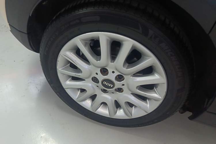 Used MINI 2016 1.5T COOPER Five-Door Edition Exterior 5