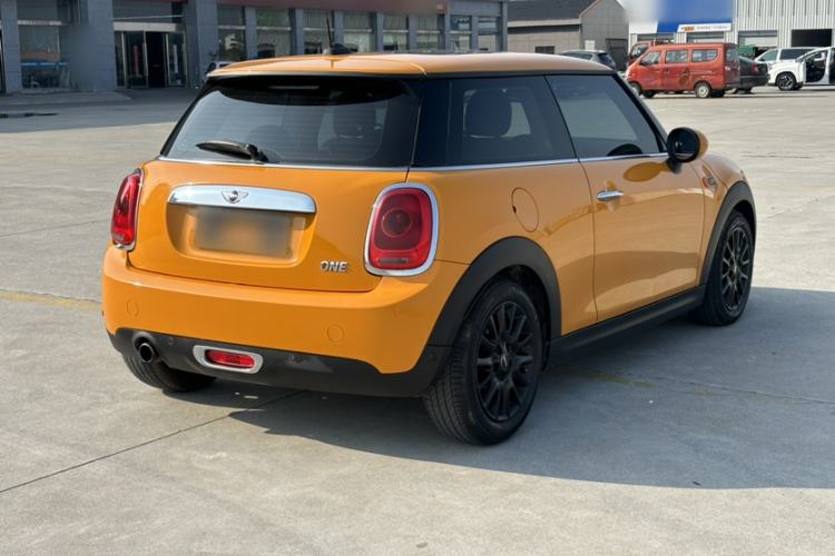 Used MINI 2016 1.2T ONE Pioneer Edition Exterior 6