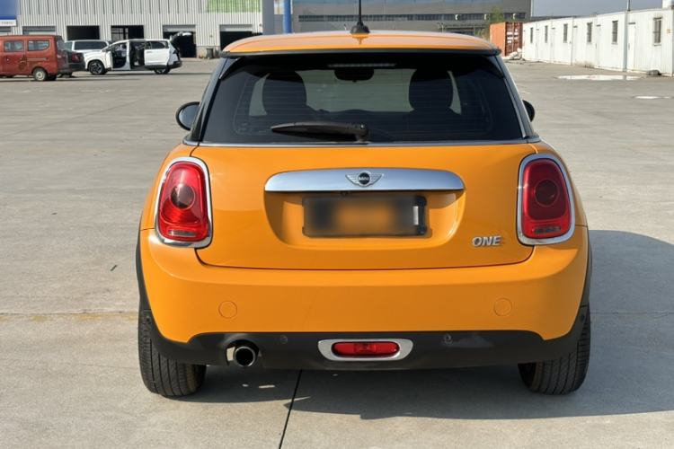 Used MINI 2016 1.2T ONE Pioneer Edition Exterior 9