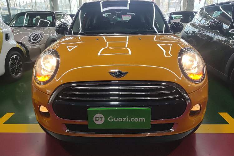 Used MINI 2016 1.5T COOPER Five-Door Edition Front
