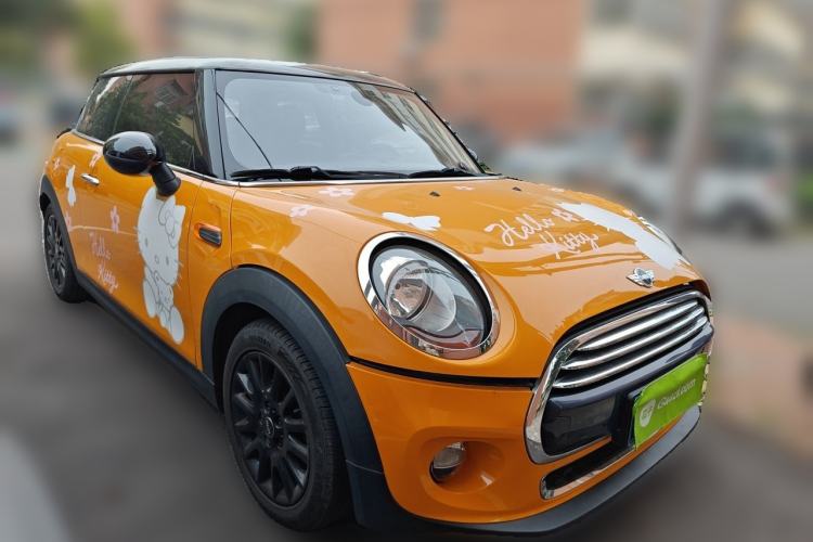 Used MINI 2016 1.5T COOPER Front Right 45 Deg