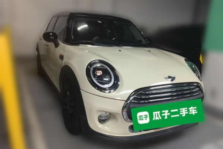 Used MINI 2016 1.2T ONE Pioneer Edition Five-Door Version Front Right 45 Deg