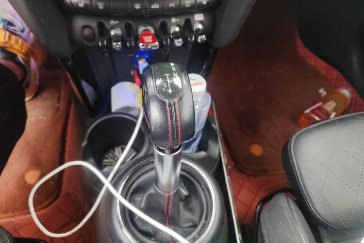 Used MINI 2016 2.0T COOPER S Pioneer Edition Gear Lever