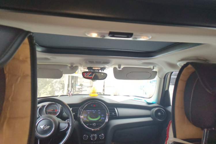Used MINI 2016 1.2T ONE Five-Door Edition Headliner