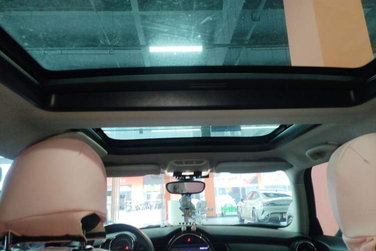 Used MINI 2016 1.2T ONE Pioneer Edition Headliner