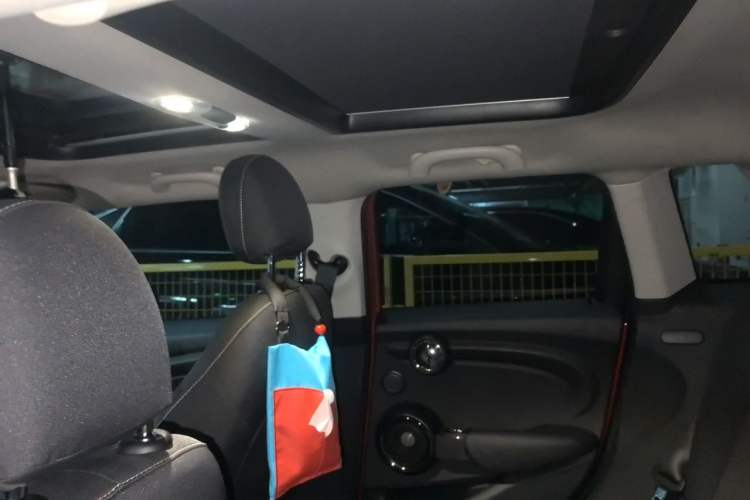 Used MINI 2016 1.2T ONE Pioneer Edition Five-Door Version Headliner