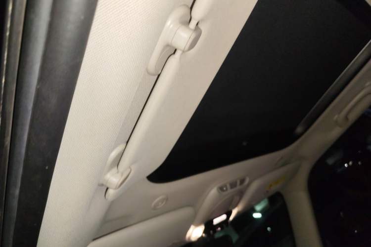 Used MINI 2016 1.5T COOPER Headliner