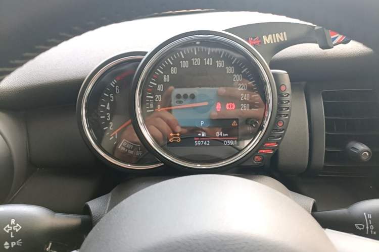 Used MINI 2016 1.2T ONE Pioneer Edition Instrument Cluster