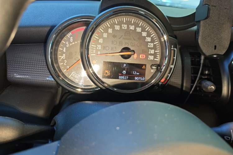 Used MINI 2016 1.5T COOPER Instrument Cluster