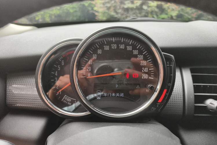 Used MINI 2016 1.5T COOPER Instrument Cluster