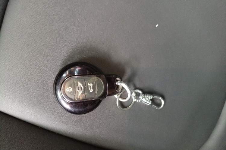 Used MINI 2016 1.2T ONE Five-Door Edition Interior 1