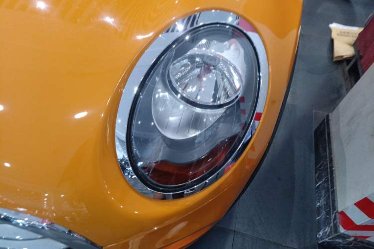 Used MINI 2016 1.5T COOPER Five-Door Edition Left Front Headlight