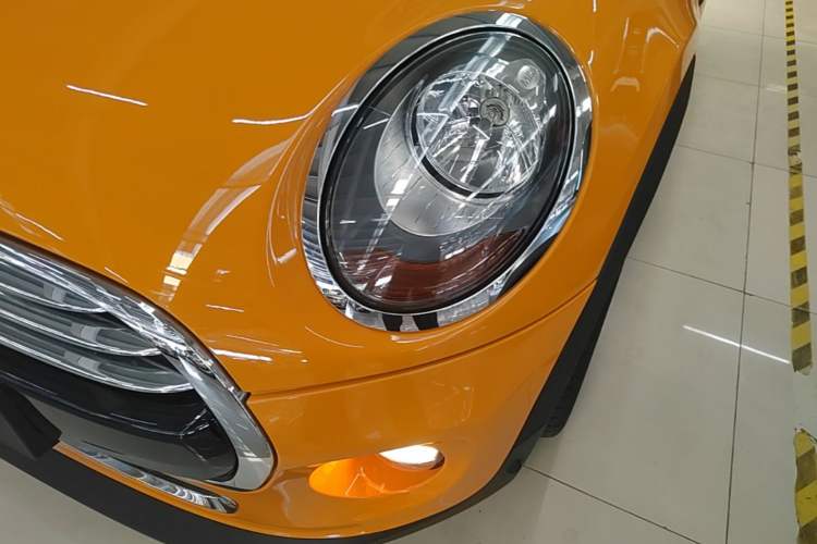 Used MINI 2016 1.5T COOPER Left Front Headlight