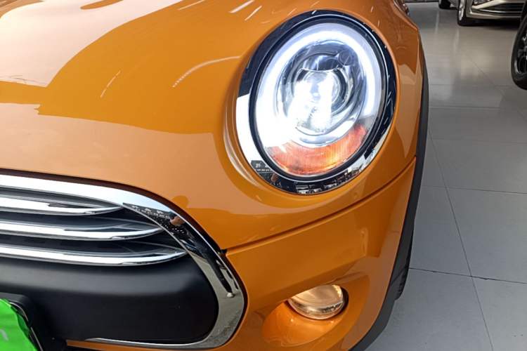 Used MINI 2016 1.2T ONE Pioneer Edition Left Front Headlight