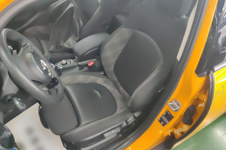 Used MINI 2016 1.5T COOPER Five-Door Edition Left Front Seat