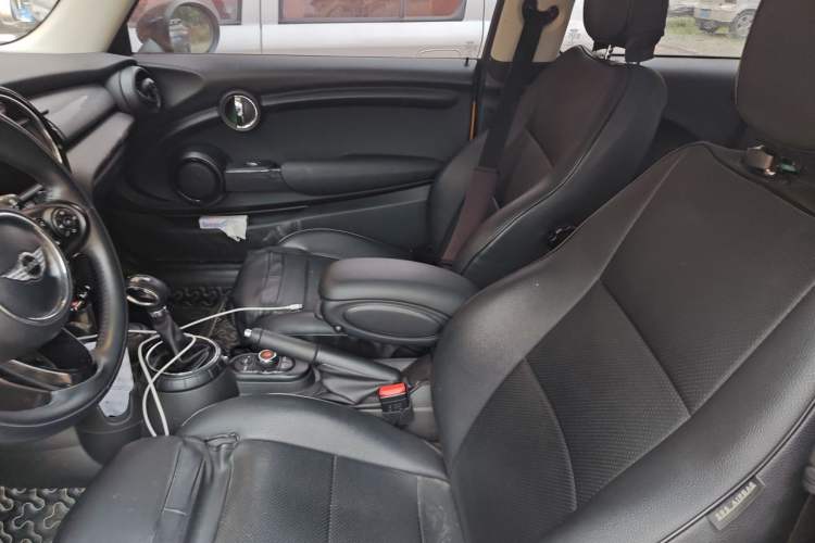 Used MINI 2016 1.5T COOPER Left Front Seat