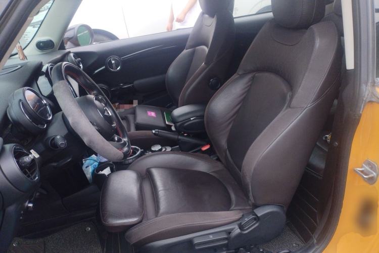 Used MINI 2016 2.0T COOPER S Pioneer Edition Left Front Seat
