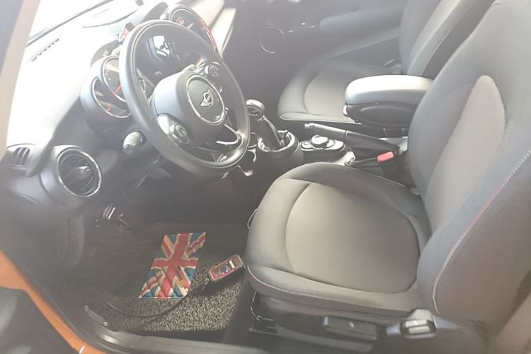 Used MINI 2016 1.2T ONE Pioneer Edition Left Front Seat
