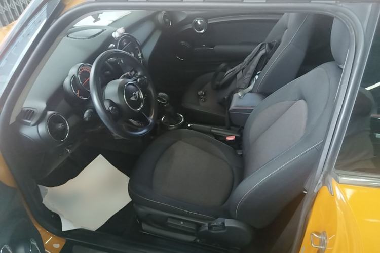Used MINI 2016 1.2T ONE Pioneer Edition Left Front Seat