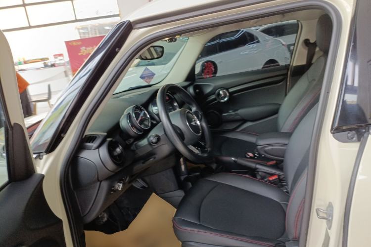 Used MINI 2016 1.2T ONE Five-Door Edition Left Front Seat