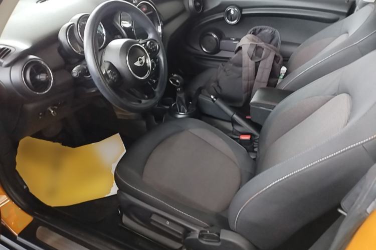 Used MINI 2016 1.2T ONE Pioneer Edition Left Front Seat