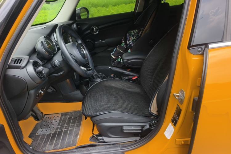 Used MINI 2016 1.5T COOPER Five-Door Edition Left Front Seat