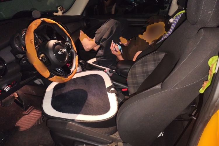 Used MINI 2016 1.5T COOPER Left Front Seat