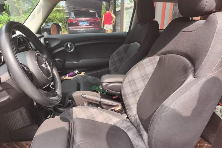 Used MINI 2016 1.5T COOPER Left Front Seat