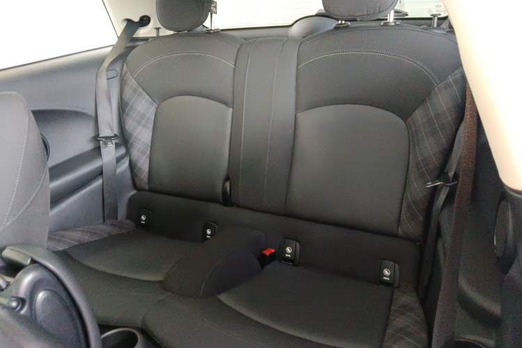 Used MINI 2016 1.5T COOPER Left Rear Seat