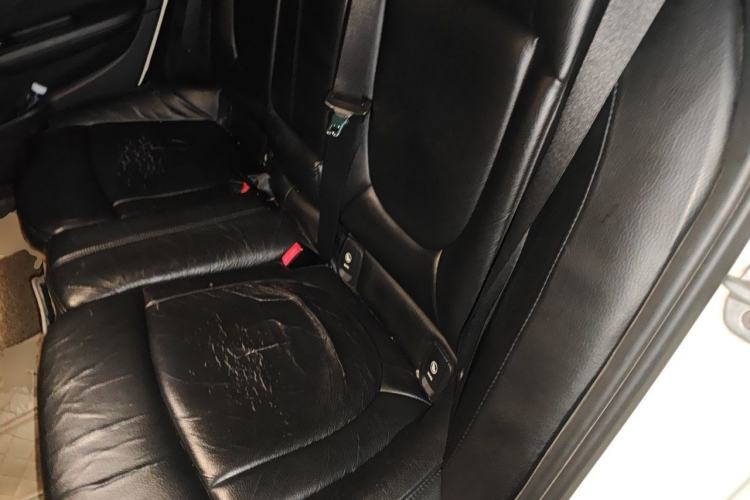 Used MINI  Left Rear Seat