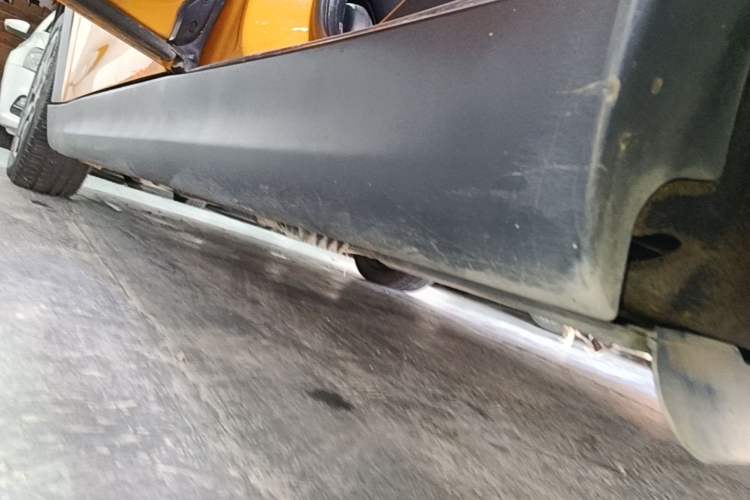 Used MINI 2016 1.5T COOPER Five-Door Edition Left Side Sill
