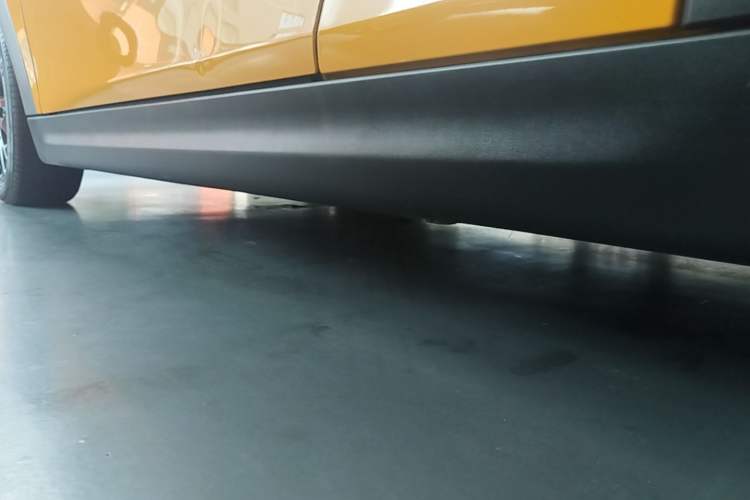 Used MINI 2016 1.2T ONE Pioneer Edition Left Side Sill