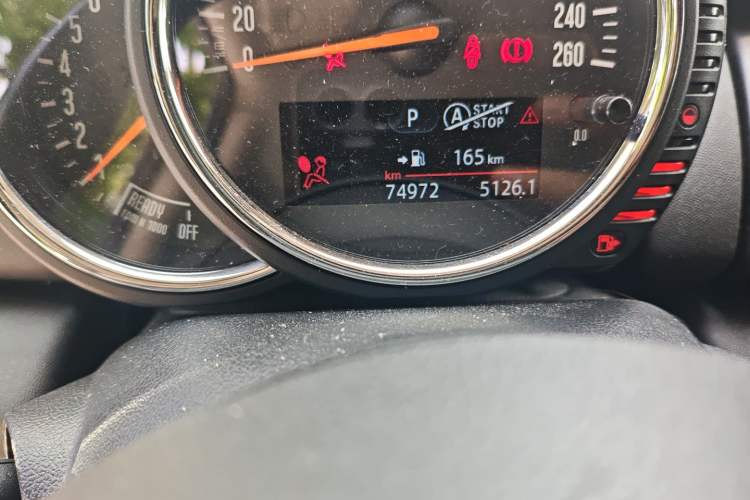 Used MINI 2016 1.2T ONE Pioneer Edition Odometer Close Up