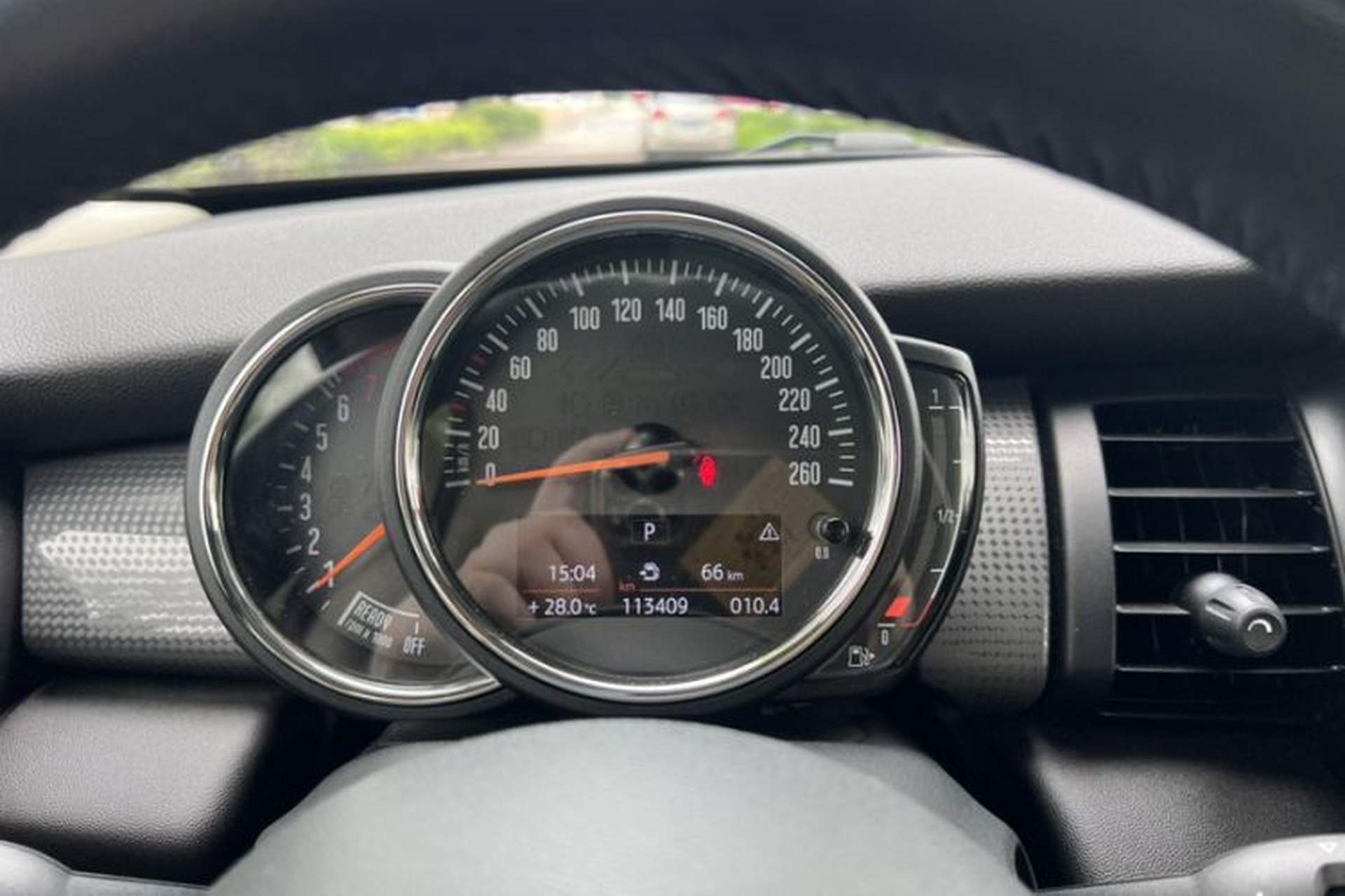 Used MINI 2016 1.5T COOPER Odometer Close Up