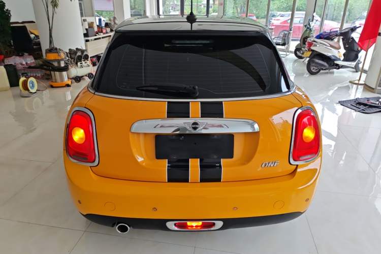 Used MINI 2016 1.2T ONE Five-Door Edition Rear