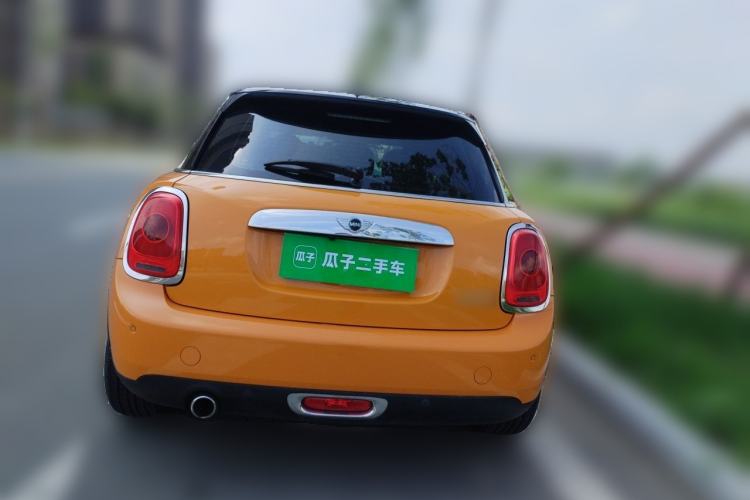 Used MINI 2016 1.5T COOPER Five-Door Edition Rear