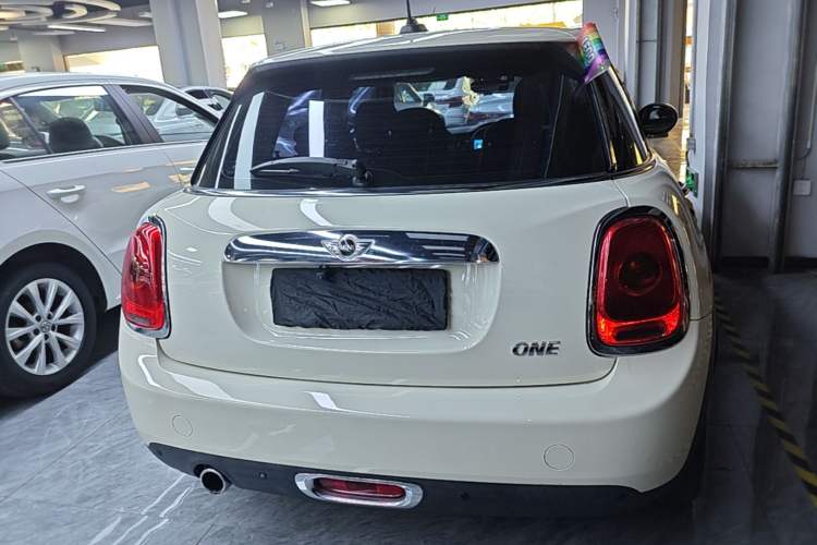 Used MINI 2016 1.2T ONE Five-Door Edition Rear