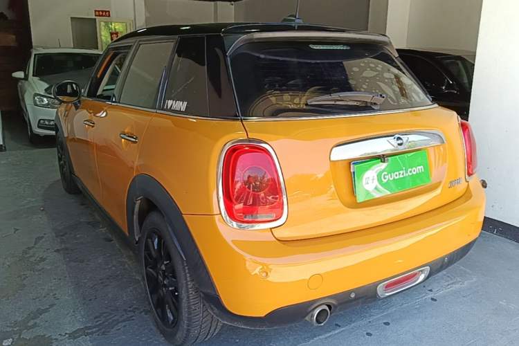 Used MINI 2016 1.5T COOPER Five-Door Edition Rear Left 45 Deg