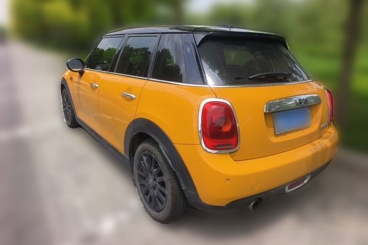 Used MINI 2016 1.5T COOPER Five-Door Edition Rear Left 45 Deg