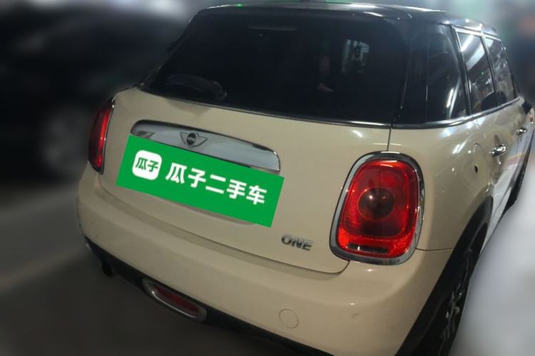 Used MINI 2016 1.2T ONE Pioneer Edition Five-Door Version Rear Right 45 Deg