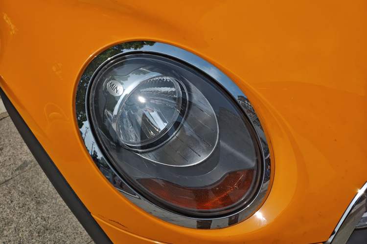 Used MINI 2016 1.2T ONE Pioneer Edition Right Front Headlight