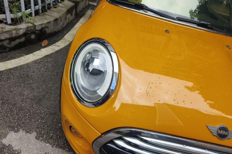 Used MINI 2016 1.5T COOPER Right Front Headlight