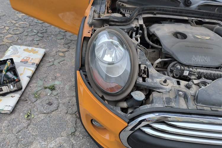 Used MINI 2016 1.2T ONE Pioneer Edition Right Front Headlight