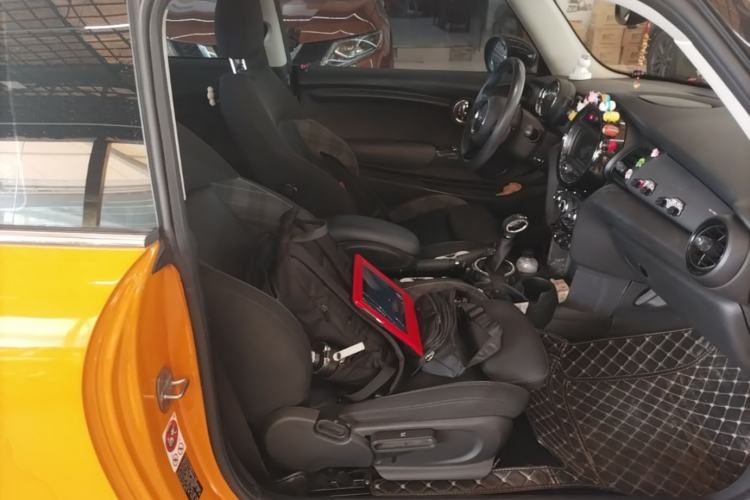 Used MINI 2016 1.5T COOPER Right Front Seat
