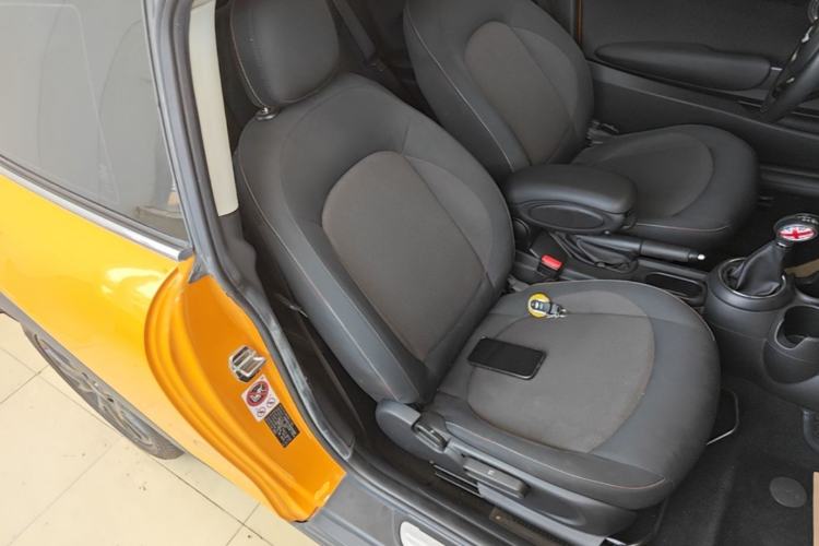 Used MINI 2016 1.2T ONE Pioneer Edition Right Front Seat